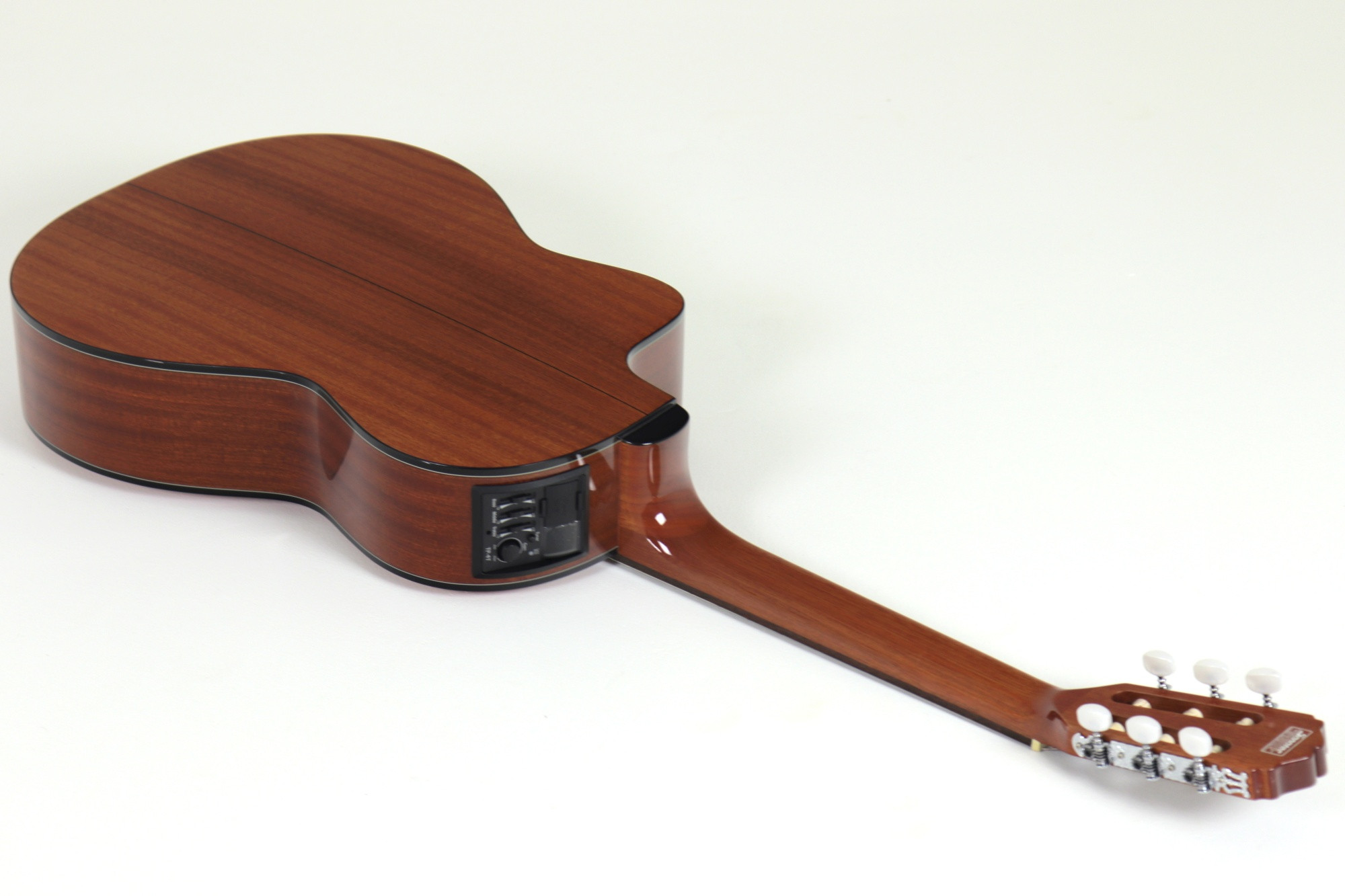 Violão Takamine GC3CE N Tampo Sólido - Image 3