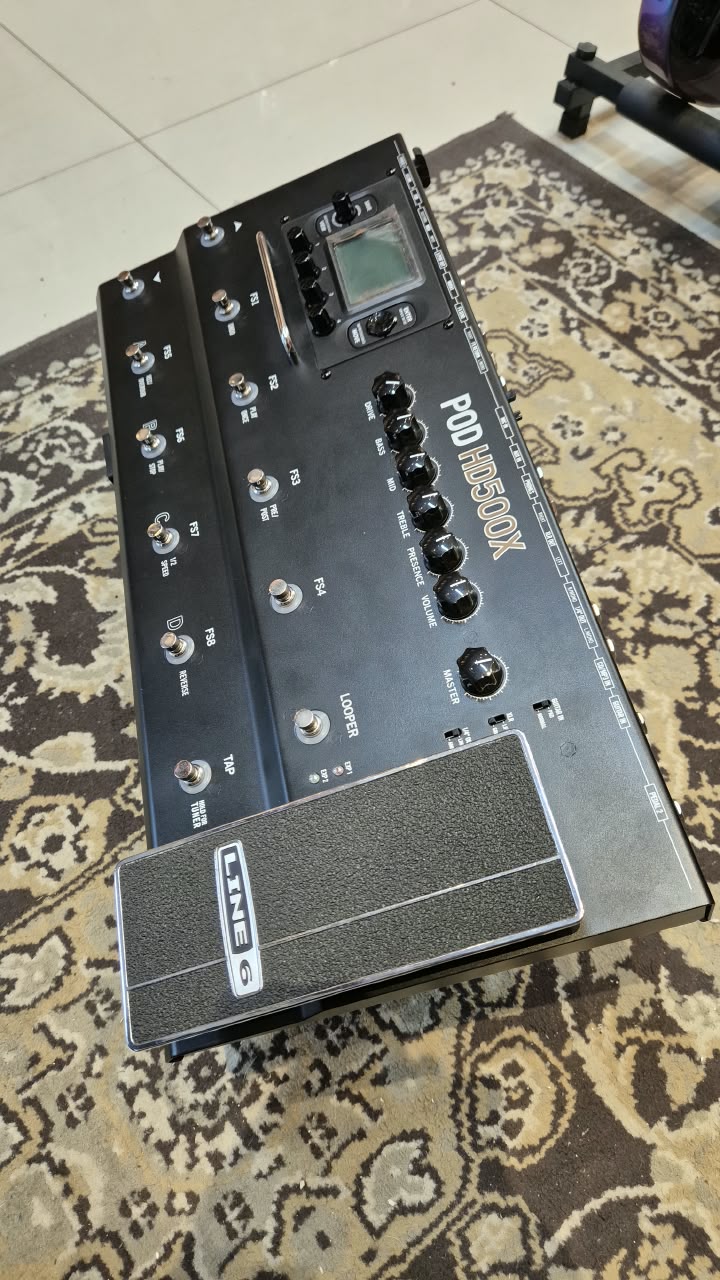 PEDALEIRA DE EFEITOS GUITARRA LINE6 POD HD500X
